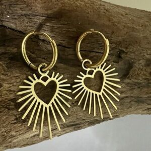 Bohemian Gold Heartburst dangle Earrings